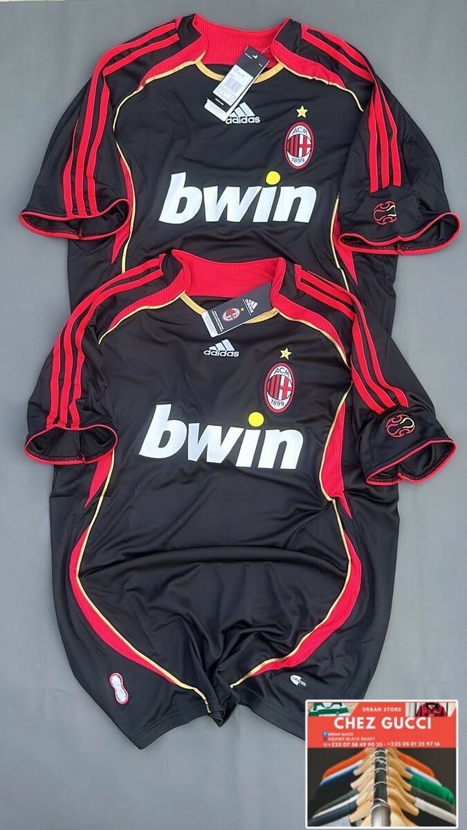 Maillot de Football Adidas Milan