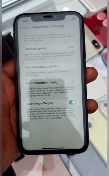 iPhone XR 128gig