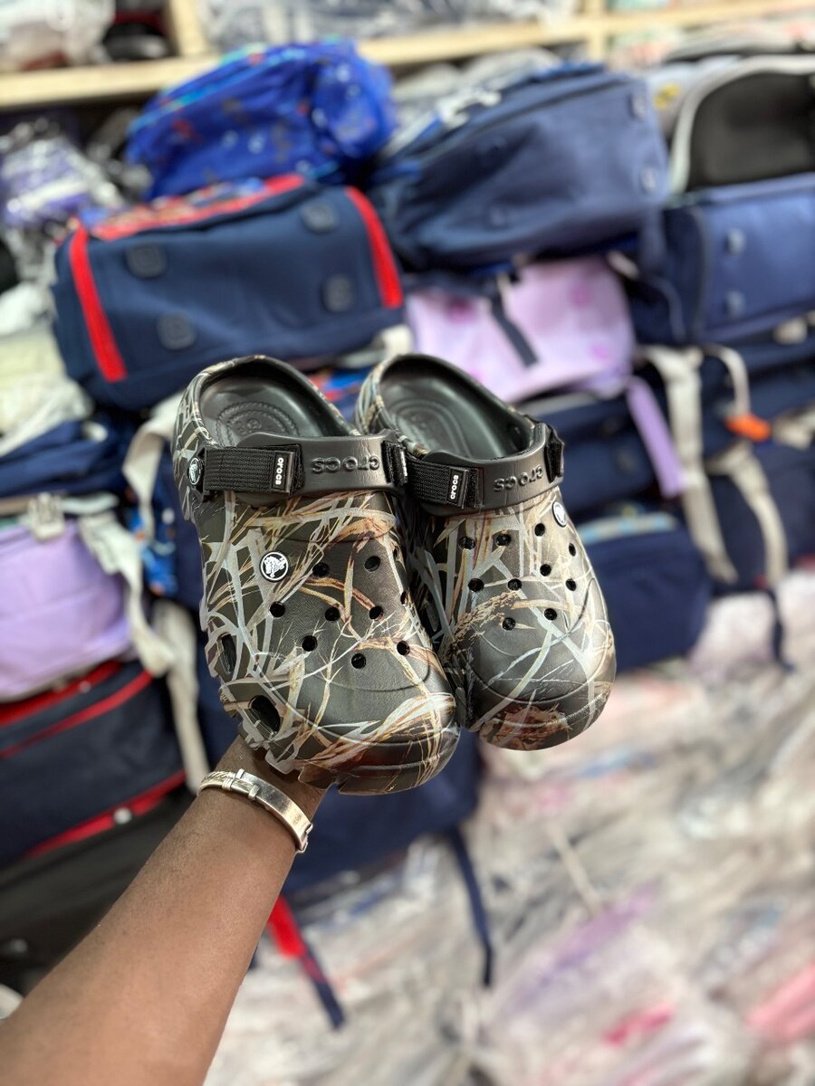Sandale crocs
