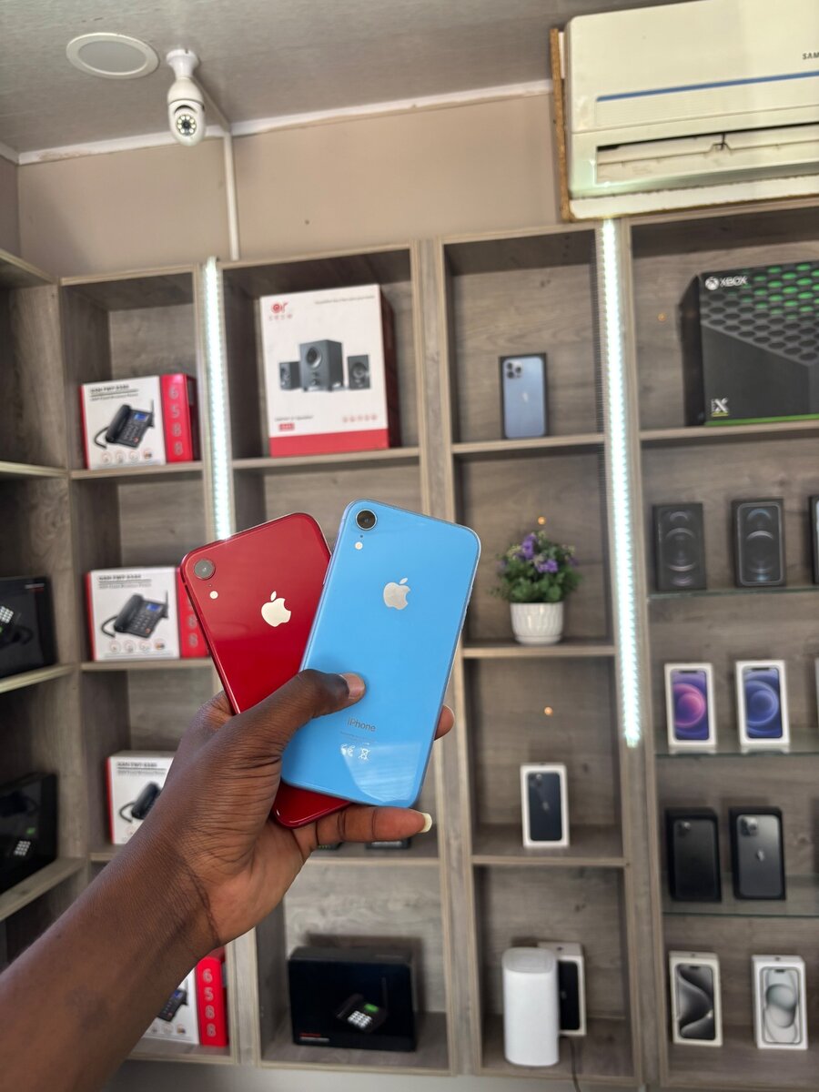 iPhone XR