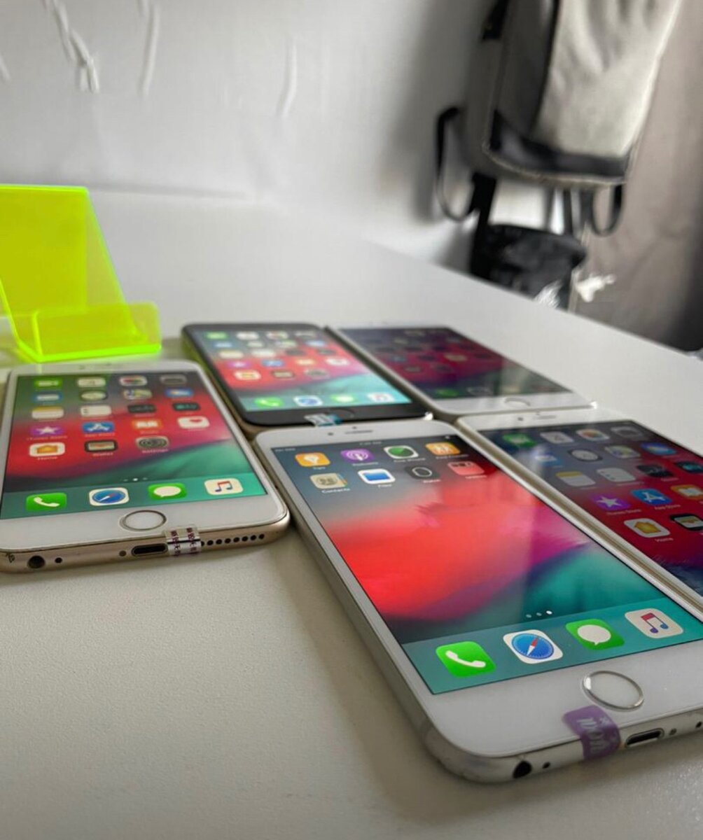 iPhone 6plus , 64gb
