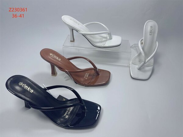 Slipper heels