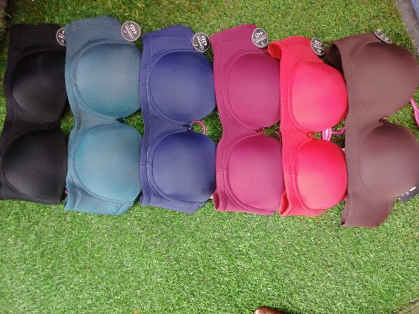 Bra's