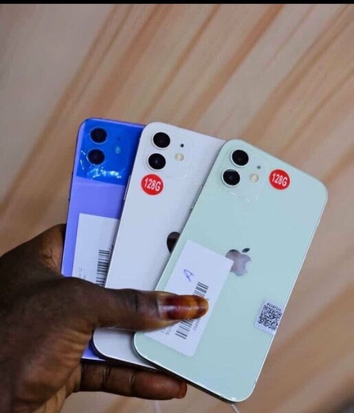 iPhone 12