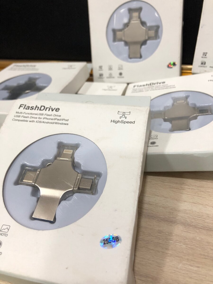 256 multi 4in 1 Flash Drive