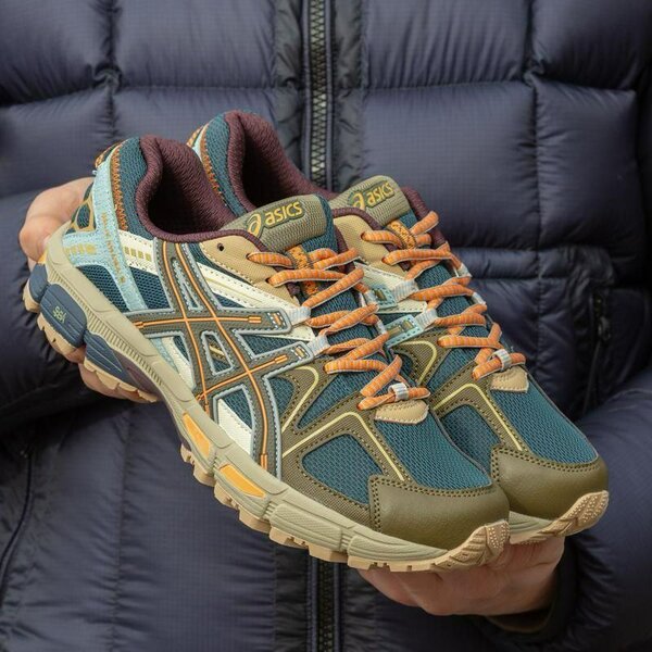 Chaussures de randonnée Asics
