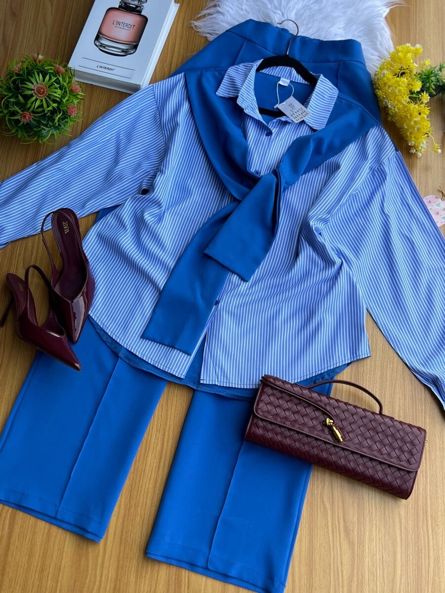 Ensemble chic bleu à rayures