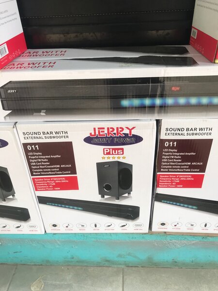 Jerry 011 Soundbar and Woofer
