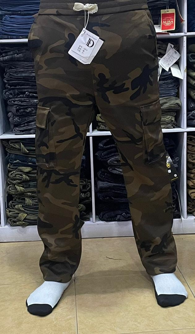 khaki pants