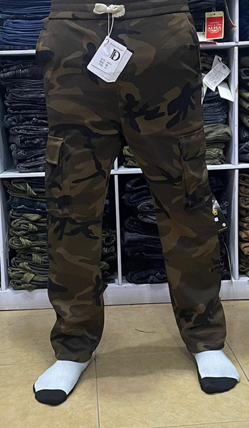 khaki pants