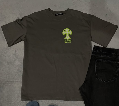 T-Shirt size L