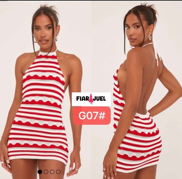 Robe dos nu rayée pour femme