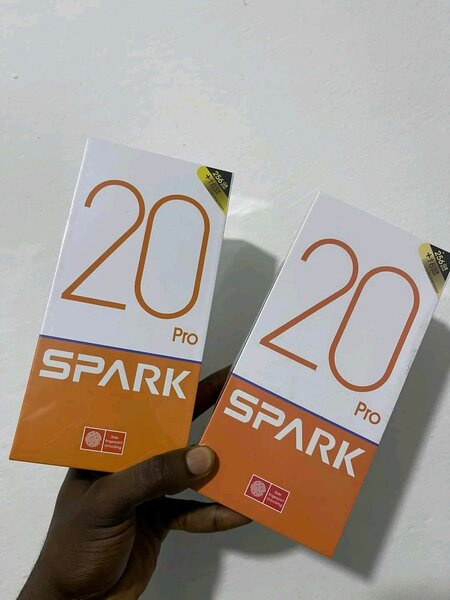 TECNO SPARK 20 PRO 256GB 16GB RAM COPIE CONFORME ORIGINALE