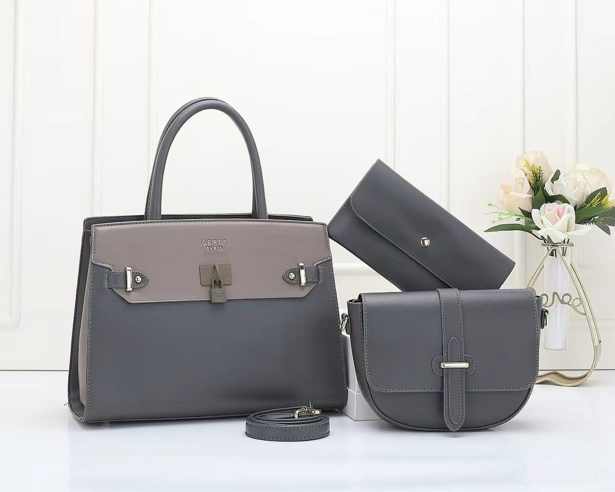 Hand bag