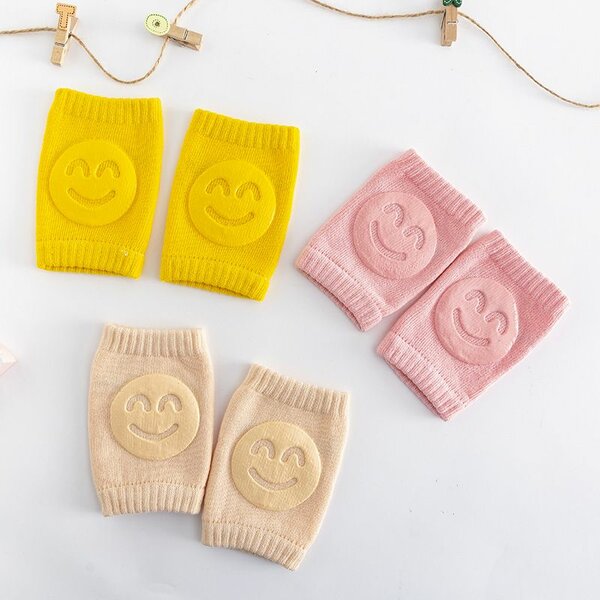 Crawling socks  or knee protector