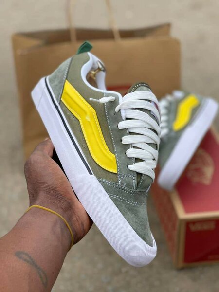 Vans Old Skool Unisex Sneakers