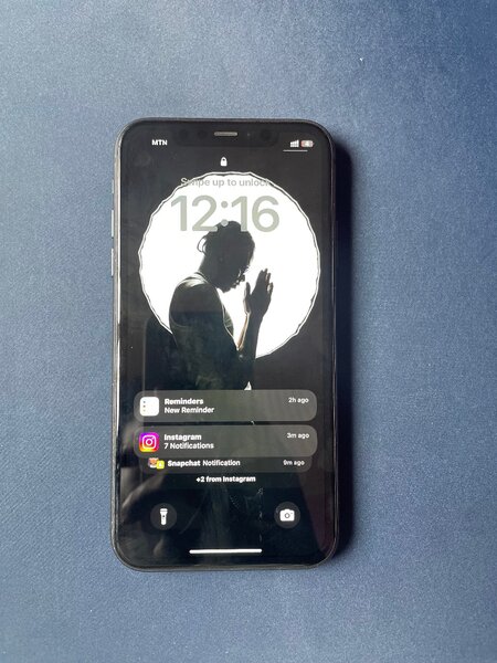 iPhone 11, 128 Gb