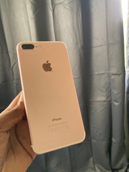 iPhone 7+