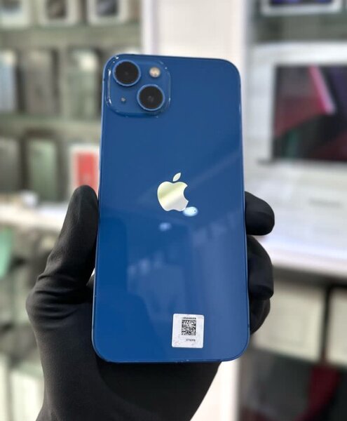 iPhone 13