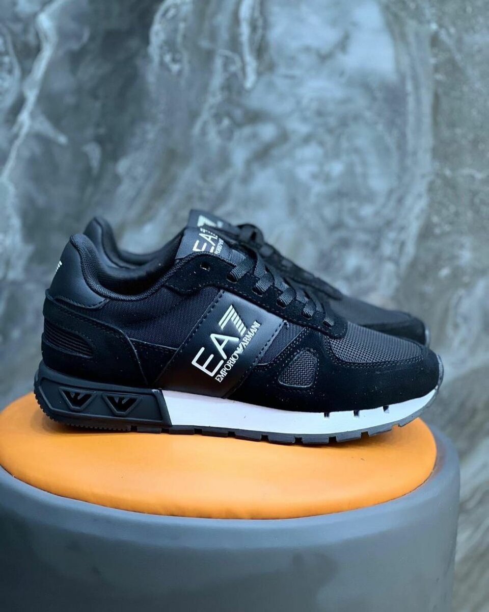 Baskets homme EA7 élégantes