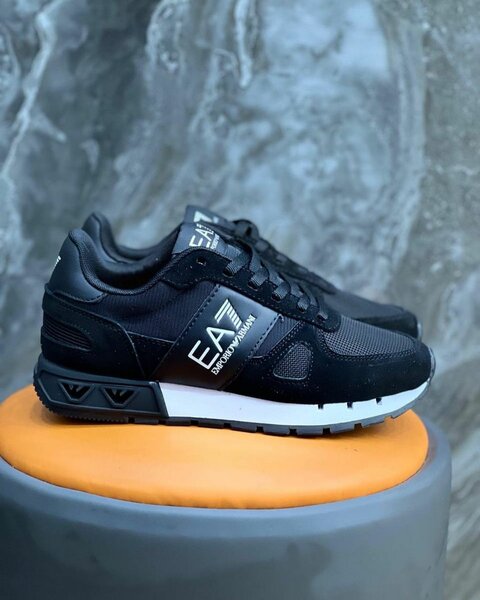 Baskets homme EA7 élégantes