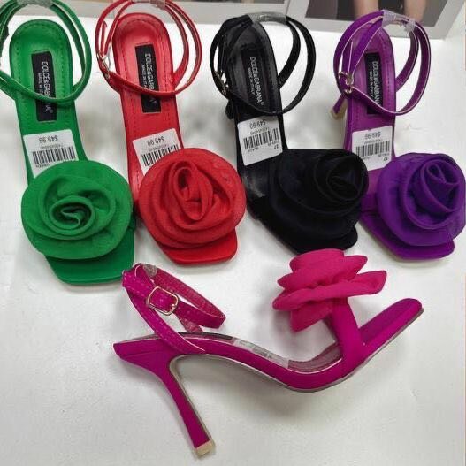 Ladies heel