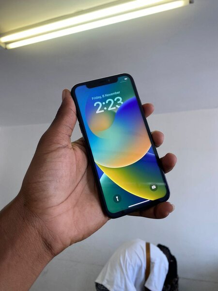iPhone X