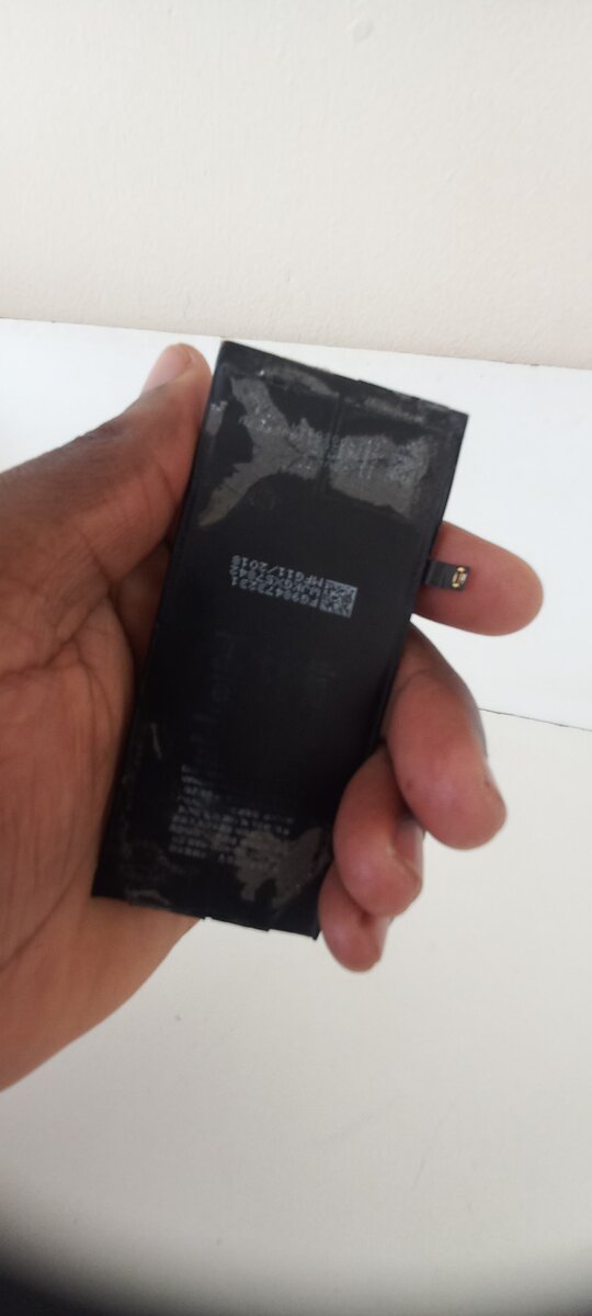 IPhone xr battery