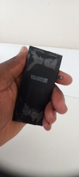 IPhone xr battery