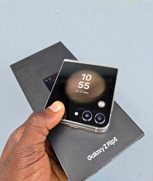 Samsung Galaxy Z Flip5