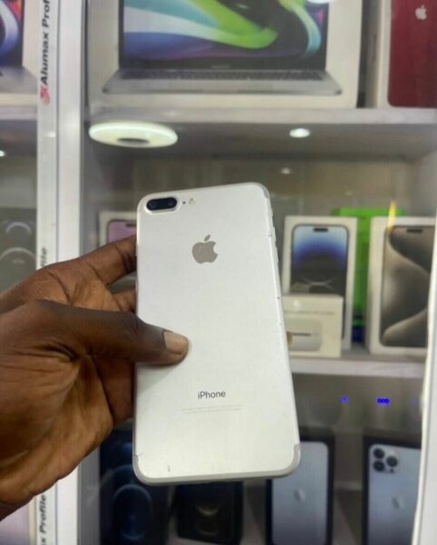 iPhone 7plus 128gig