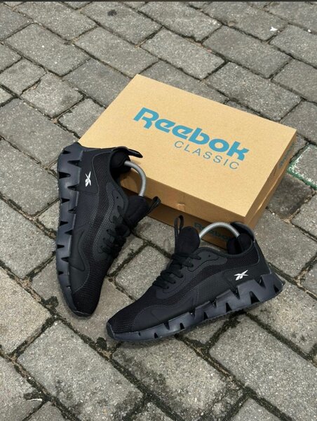 REEBOK CLASSIC