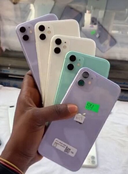 iPhone 11 64gig