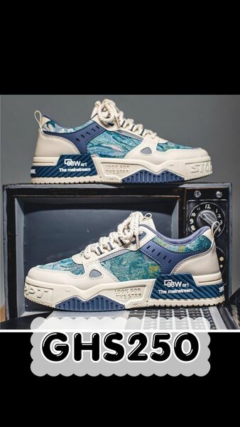 MENS SNEAKERS