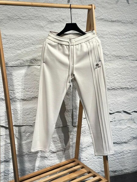 Latest trousers