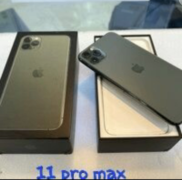 iPhone 11 Pro Max 64Go