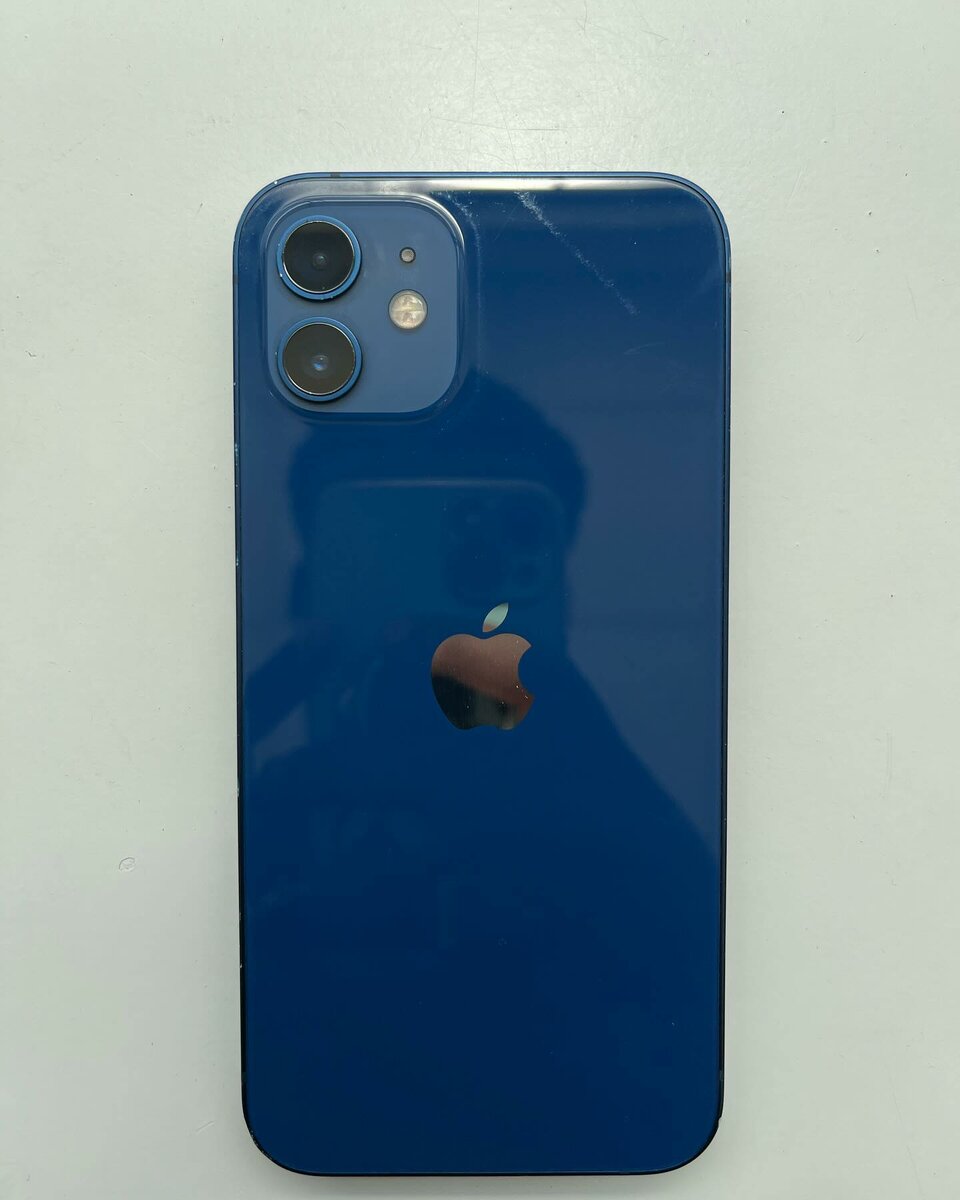 iPhone 12
