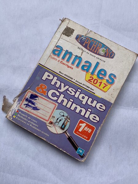 Livre Physique & Chimie 1ère