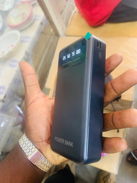 POWER BANK
