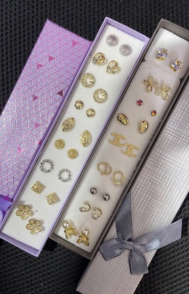 Earring set