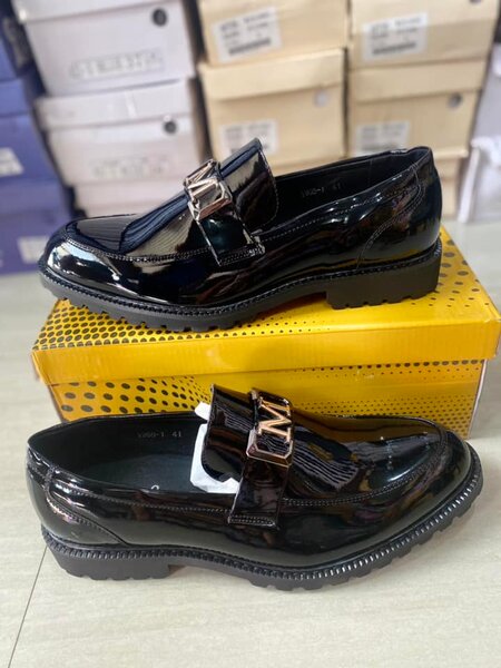MEN’S SMART SHOES