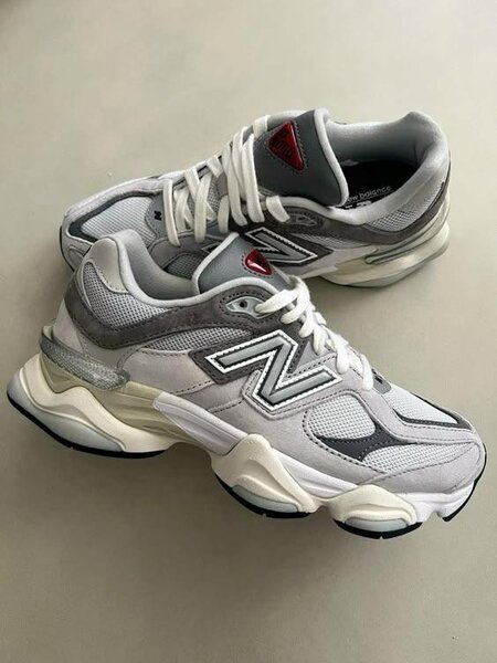 New balance 9060