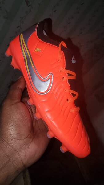 Soccer boots