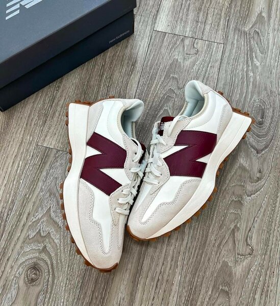 NEW BALANCE STAUD