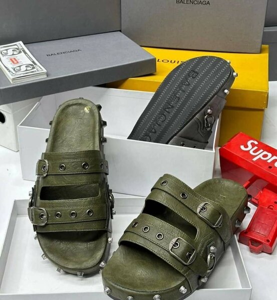 Chaussure en cuire