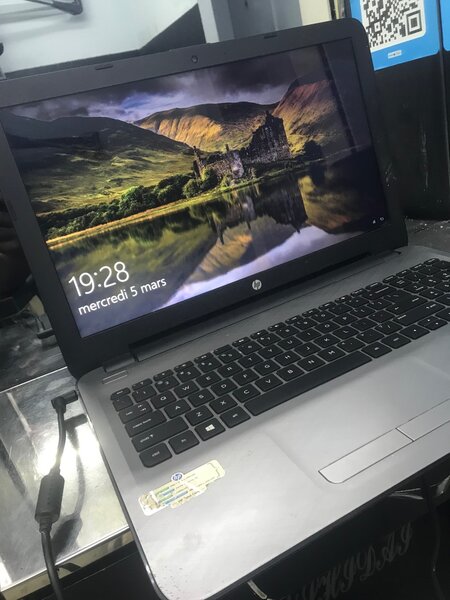 Hp i3-5005U