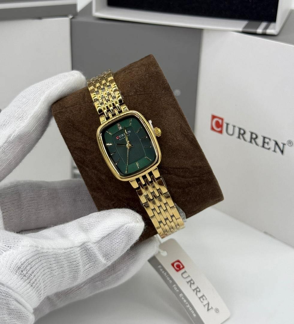 Ladies Curren watch