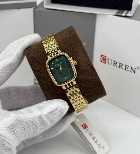 Ladies Curren watch