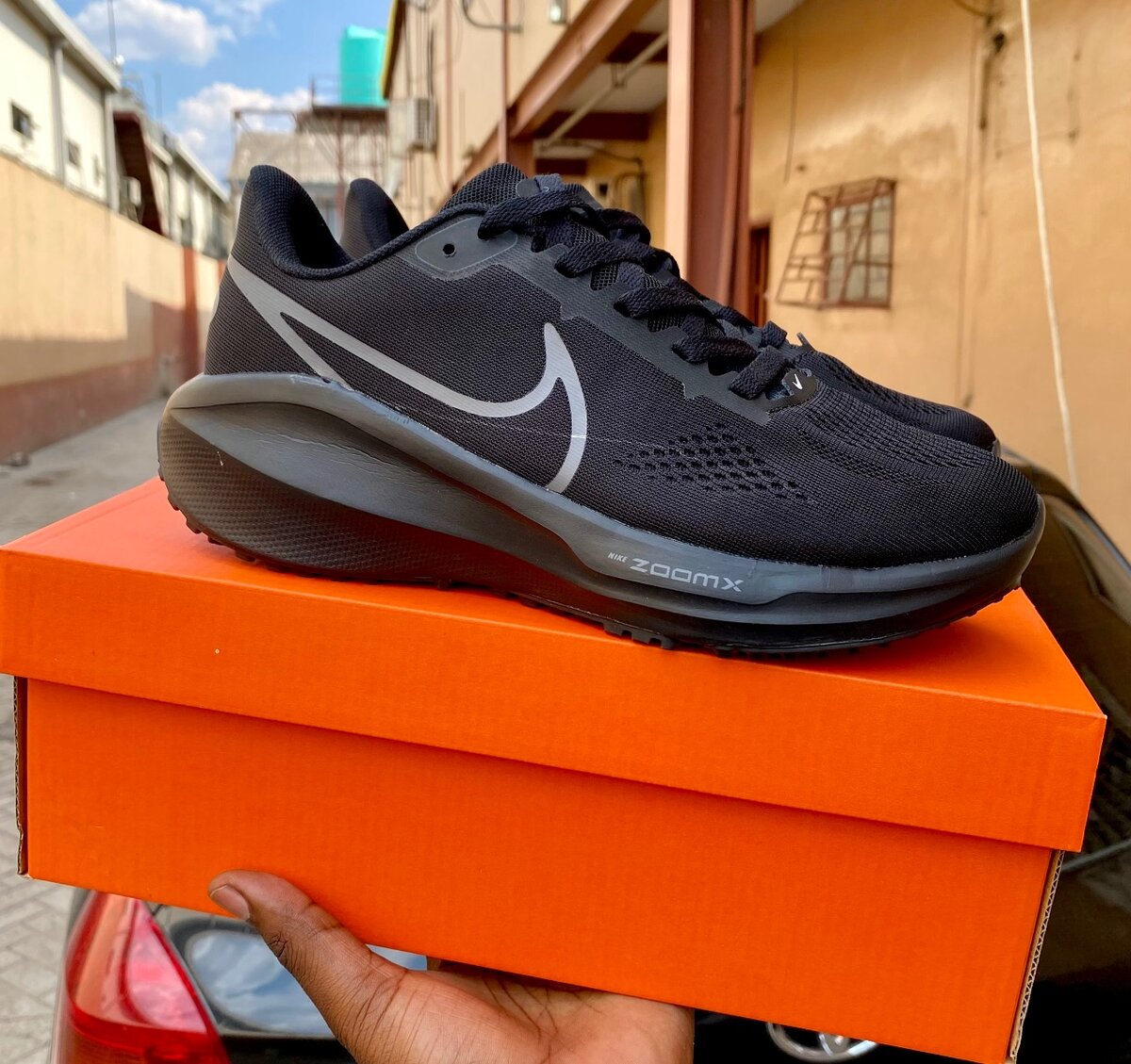Nike Vomero 17x