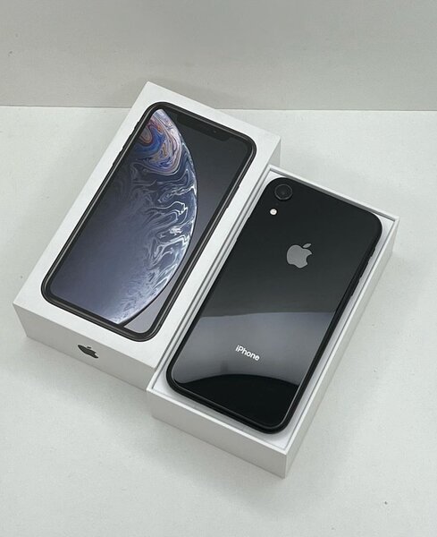 iPhone XR